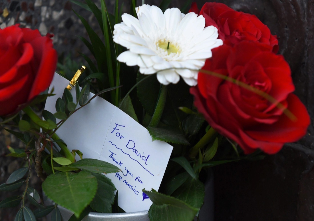 David Bowie: l’omaggio dei fan – Foto David Bowie: l’omaggio dei fan – Foto