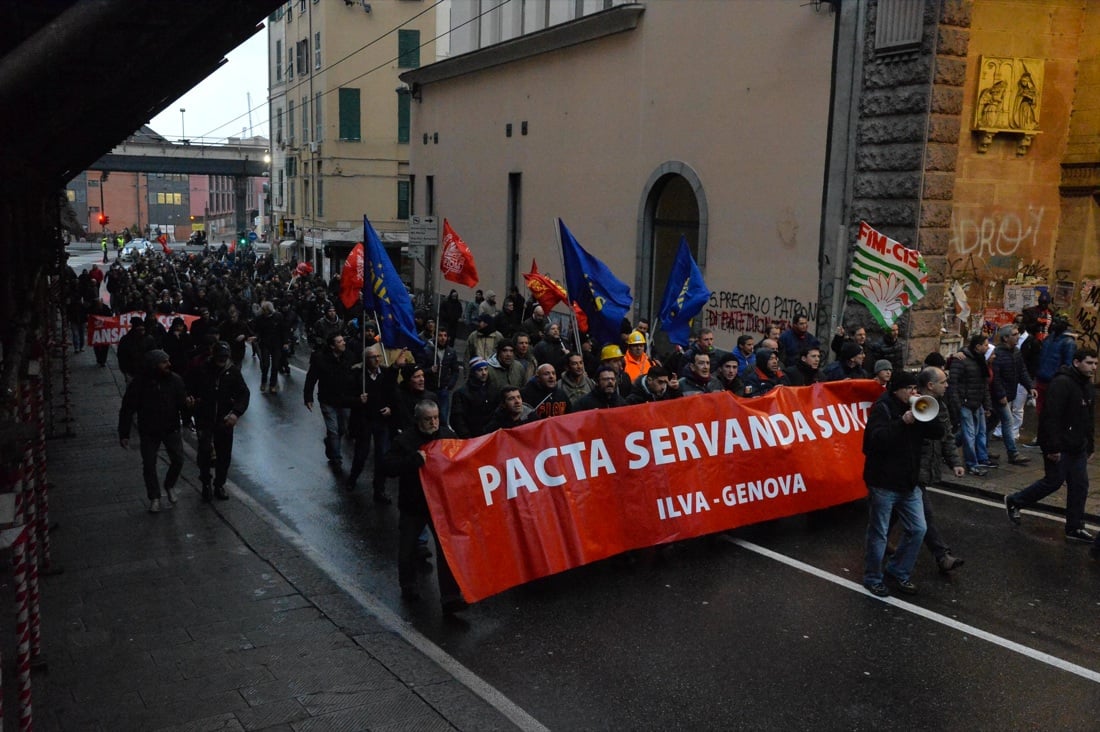 Ilva: lavoratori di Genova in corteo – FOTO Ilva: lavoratori di Genova in corteo – FOTO