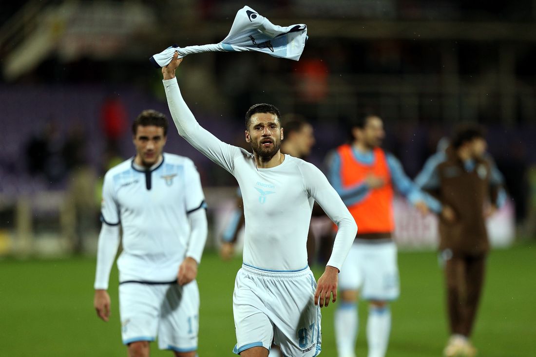 Top 11 italiani: Sorrentino leader fuori e dentro il campo Top 11 italiani: Sorrentino leader fuori e dentro il campo