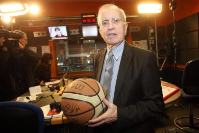 Gli 80 anni di Dan Peterson, festeggiati da vero numero 1 all’All Star Game 2016