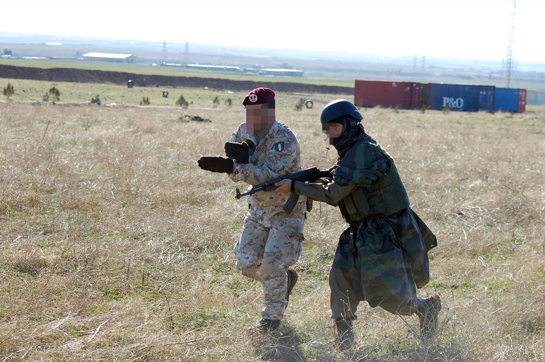 I militari italiani addestrano i peshmerga nel Kurdistan iracheno – Le Foto I militari italiani addestrano i peshmerga nel Kurdistan iracheno – Le Foto