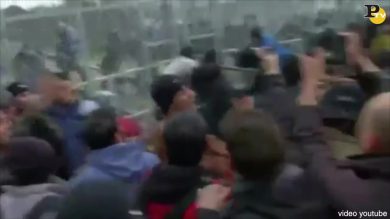 I migranti sfondano il confine tra Grecia e Macedonia