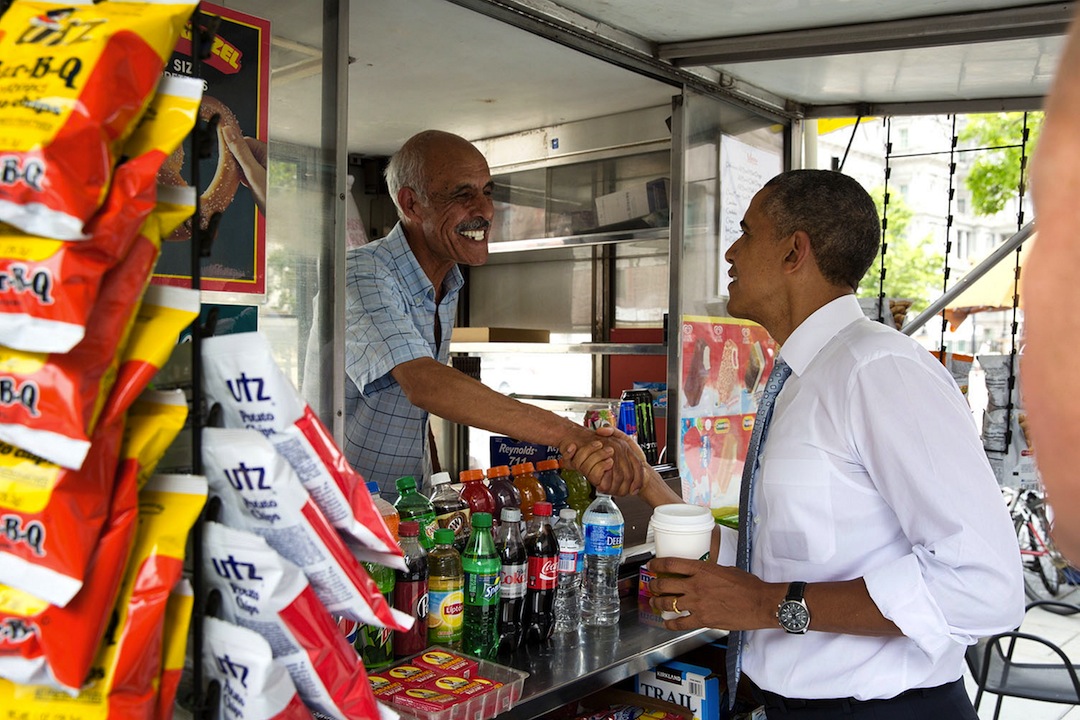 Starbucks a Milano, anche i vip nostrani a caccia del frappuccino?