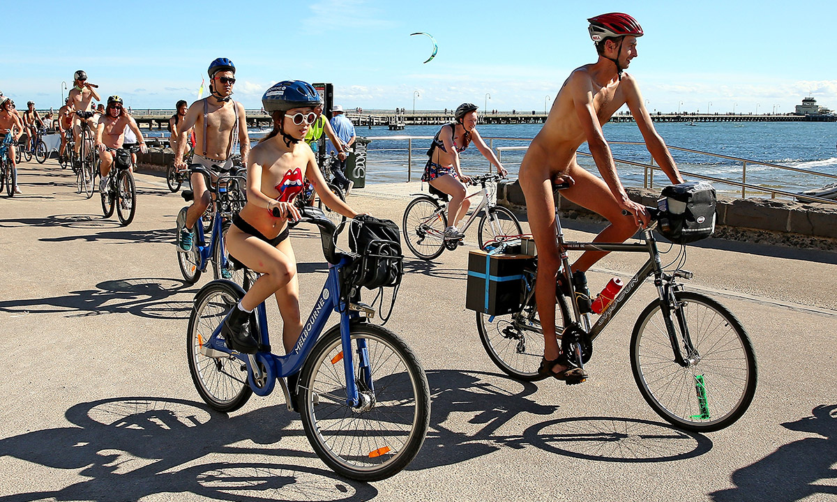 Nudi in bicicletta, la World Naked Bike Ride in Australia