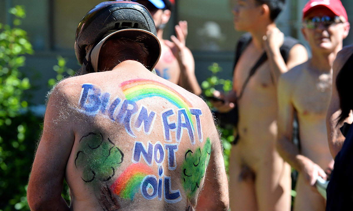 Nudi in bicicletta, la World Naked Bike Ride in Australia
