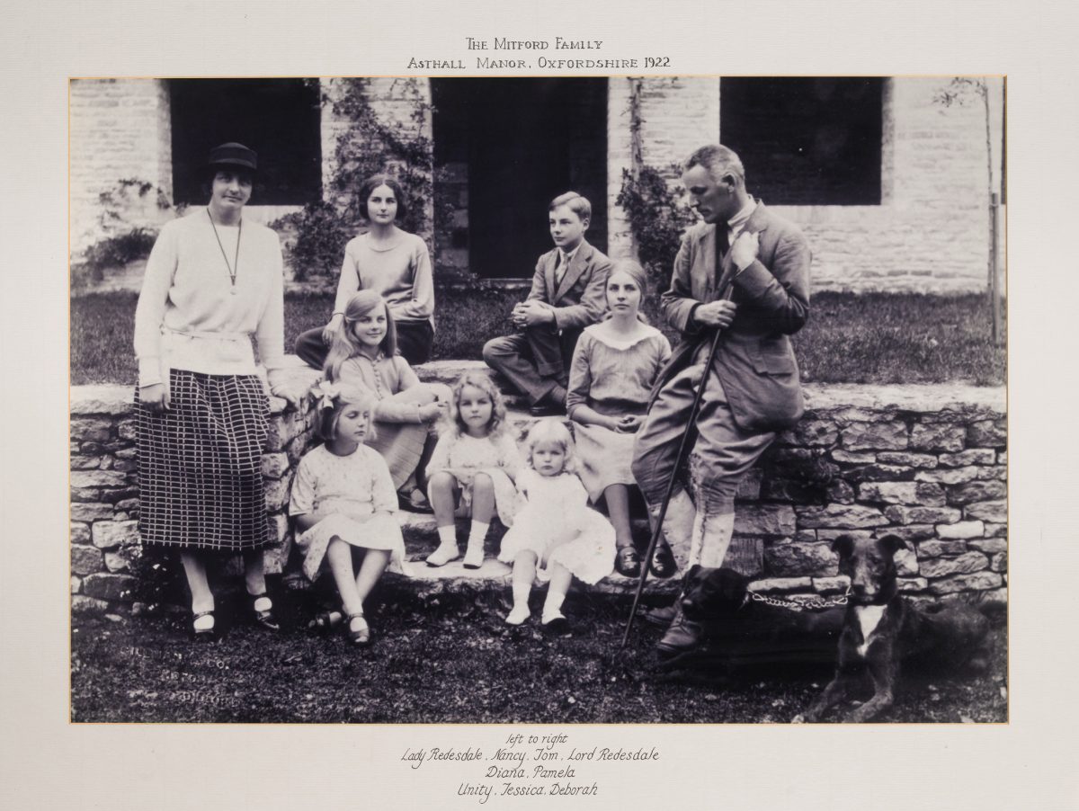 Le galline della duchessa razzolano da Sotheby’s Le galline della duchessa razzolano da Sotheby’s