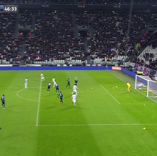 Juventus-Inter 2-0: Allegri prova la fuga, flop Mancini