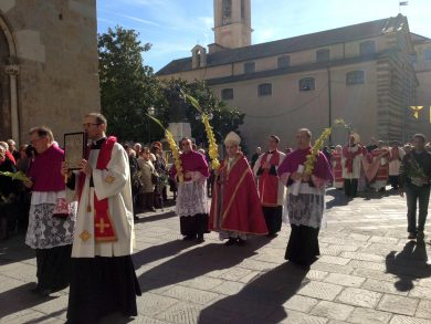 Albenga, ammanco milionario alla Caritas. Vescovo ascoltato in Procura