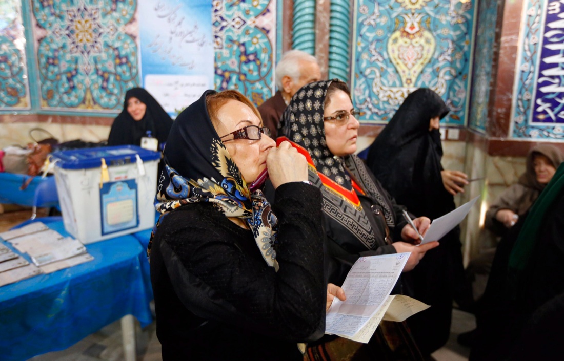 Iran, elezioni cruciali per il futuro del paese — Foto