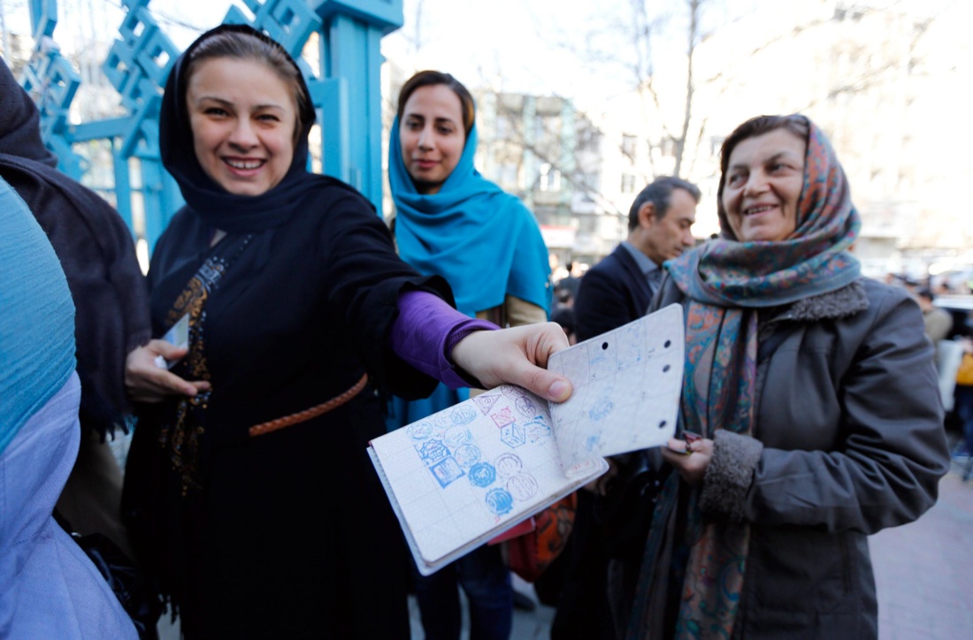 Iran, elezioni cruciali per il futuro del paese — Foto