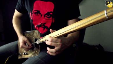 La vanga diventa una chitarra ed è subito metal