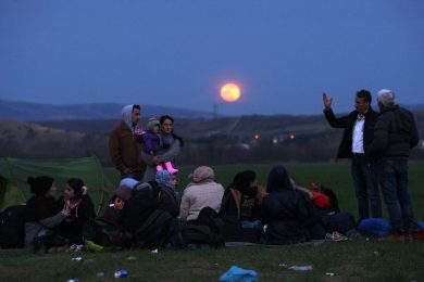 Migranti: è sempre emergenza sulla rotta dei Balcani