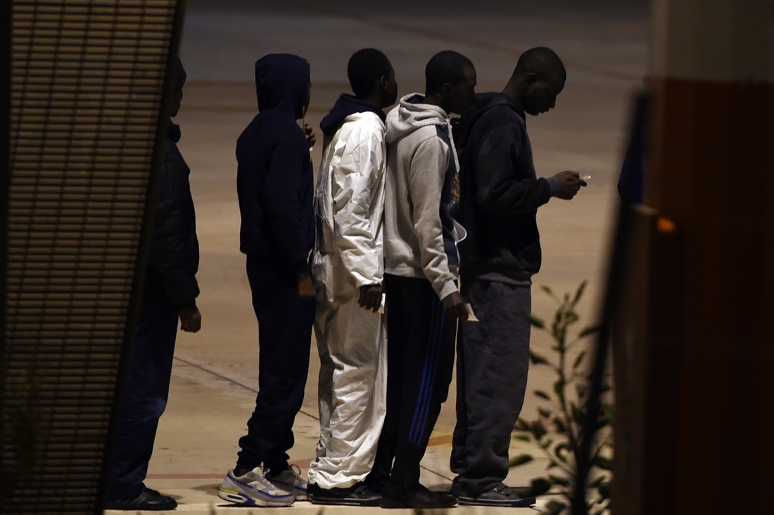 Migranti, il medico di Lampedusa: “Il mio popolo merita il Nobel per la Pace”