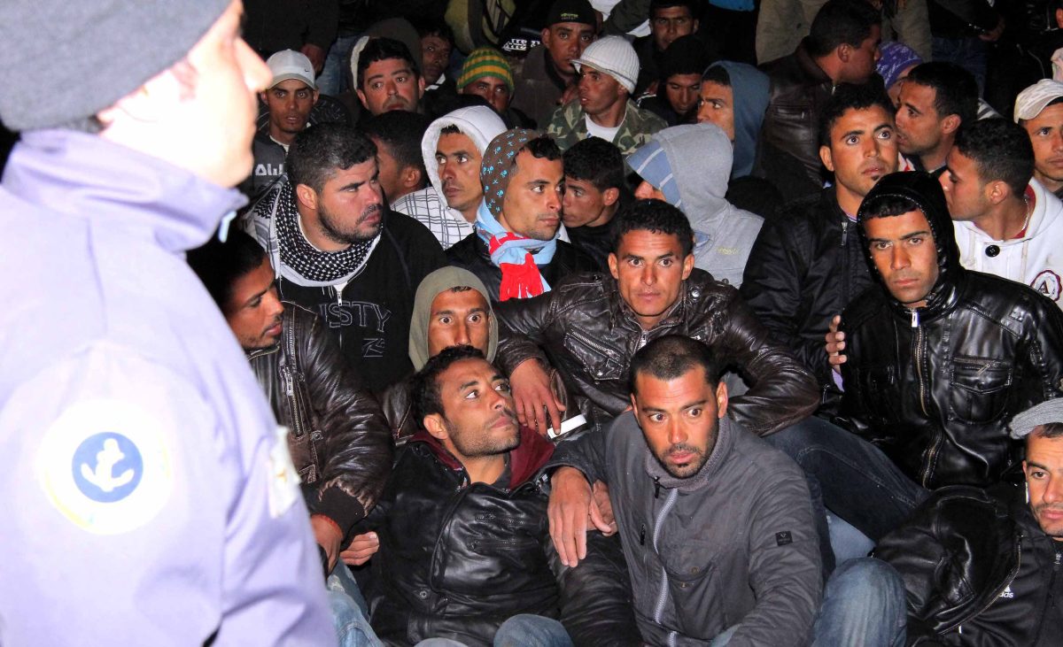 Migranti, il medico di Lampedusa: “Il mio popolo merita il Nobel per la Pace”