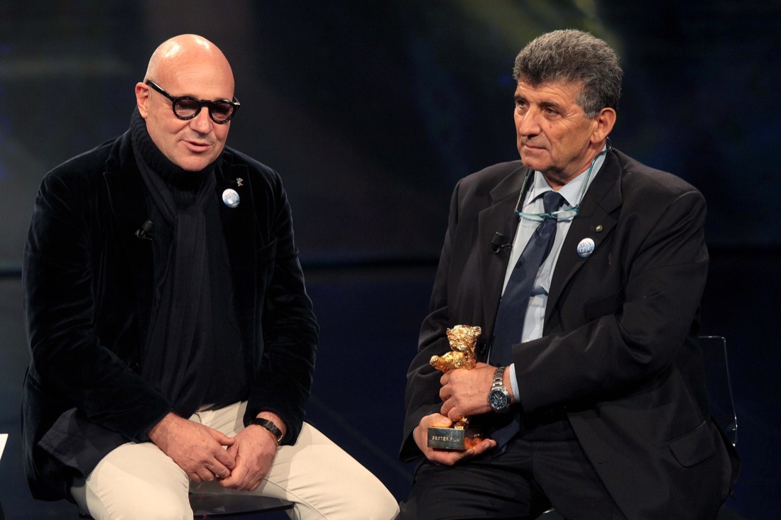 Migranti, il medico di Lampedusa: “Il mio popolo merita il Nobel per la Pace”