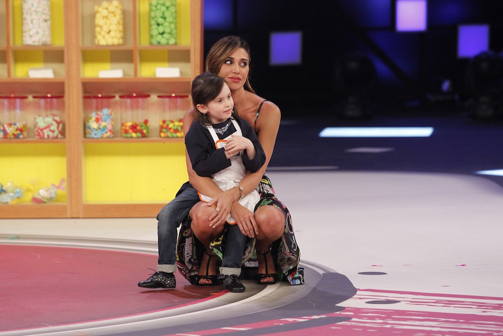 Pequeños Gigantes, al via il talent show condotto da Belén Rodriguez