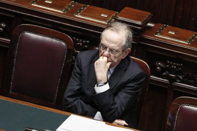 Pensioni di reversibilità, anche per Padoan non si toccano