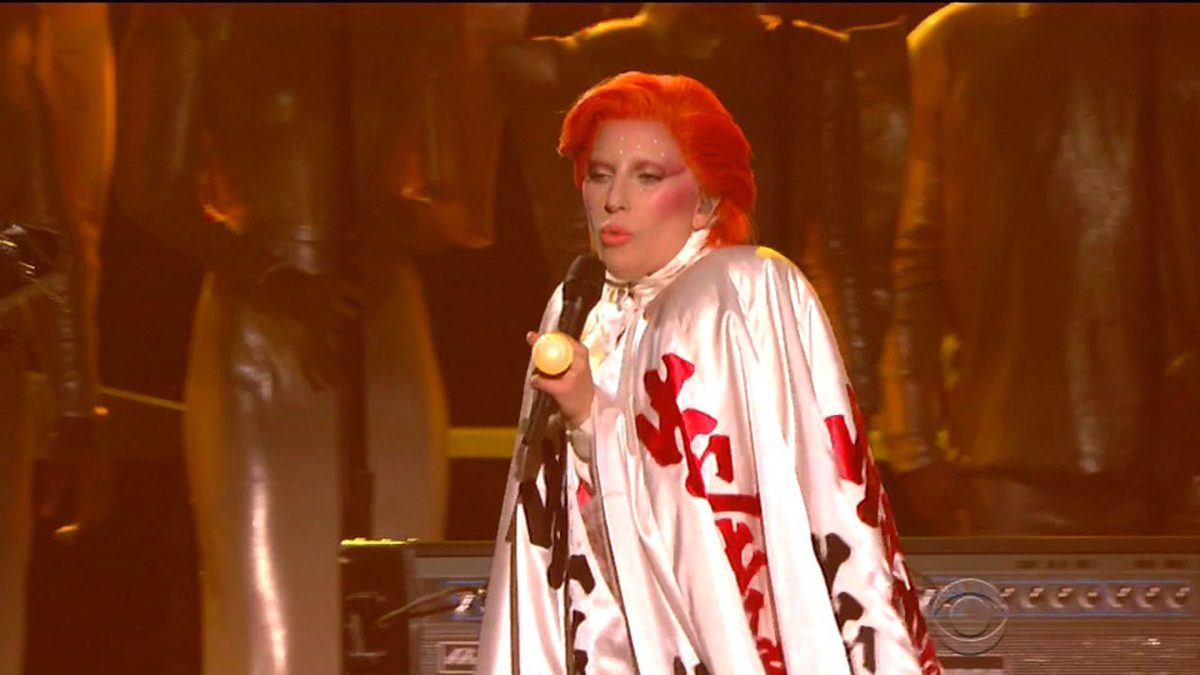 Galleria foto 'Lady Gaga, il tributo a Bowie: perché ha vinto lei' - foto 3