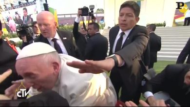 Papa Francesco si arrabbia: “Non essere egoista”