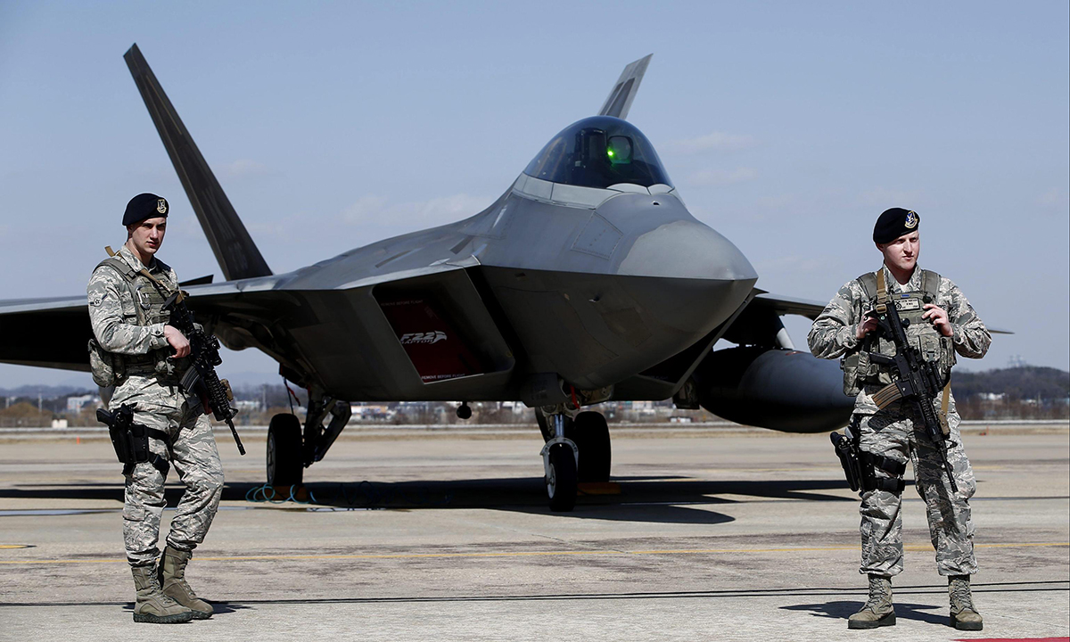 Aerei da guerra USA per spaventare la Corea del Nord – Foto Aerei da guerra USA per spaventare la Corea del Nord – Foto