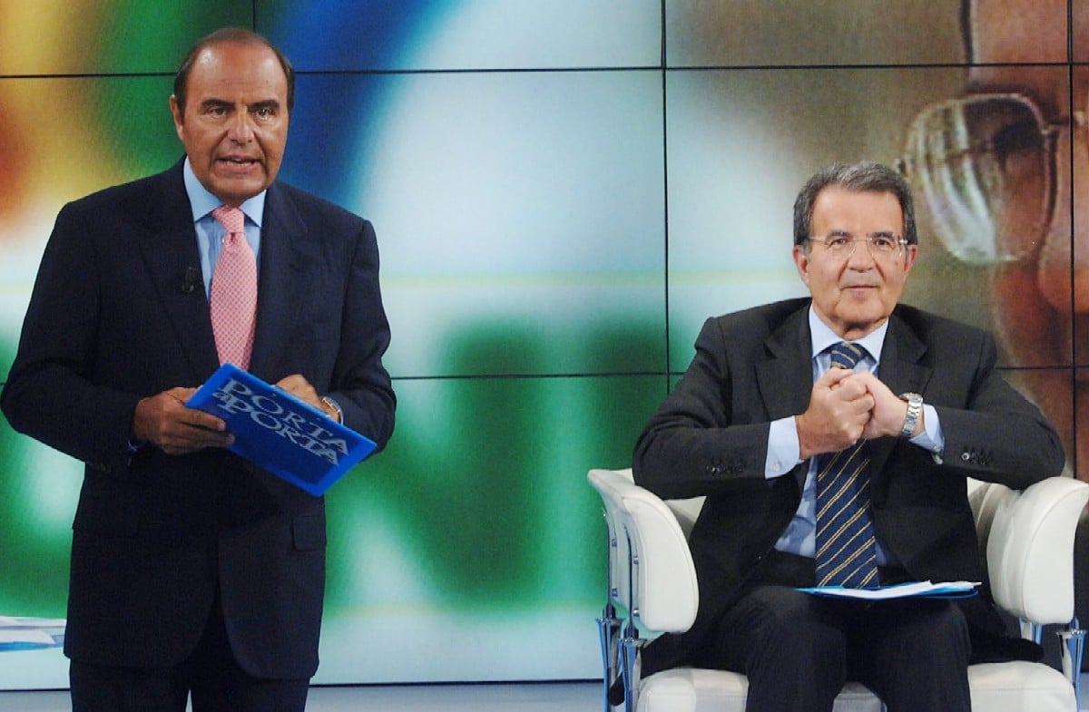 Porta a Porta: uno speciale per i vent’anni del talk show di Vespa Porta a Porta: uno speciale per i vent’anni del talk show di Vespa