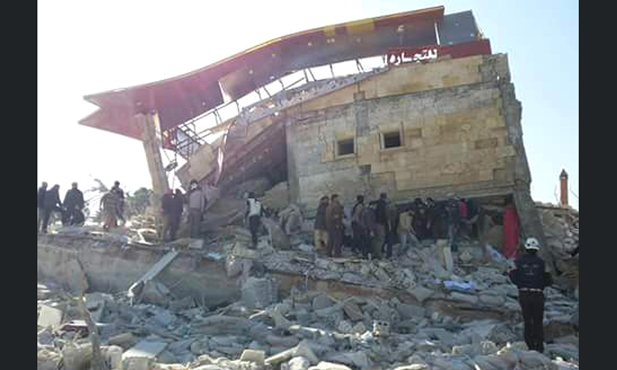 Raid in Siria: almeno 50 morti Raid in Siria: almeno 50 morti