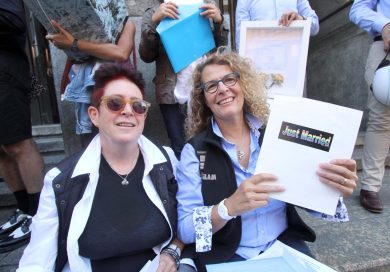 Pensioni di reversibilità, quanto costa darle alle coppie gay