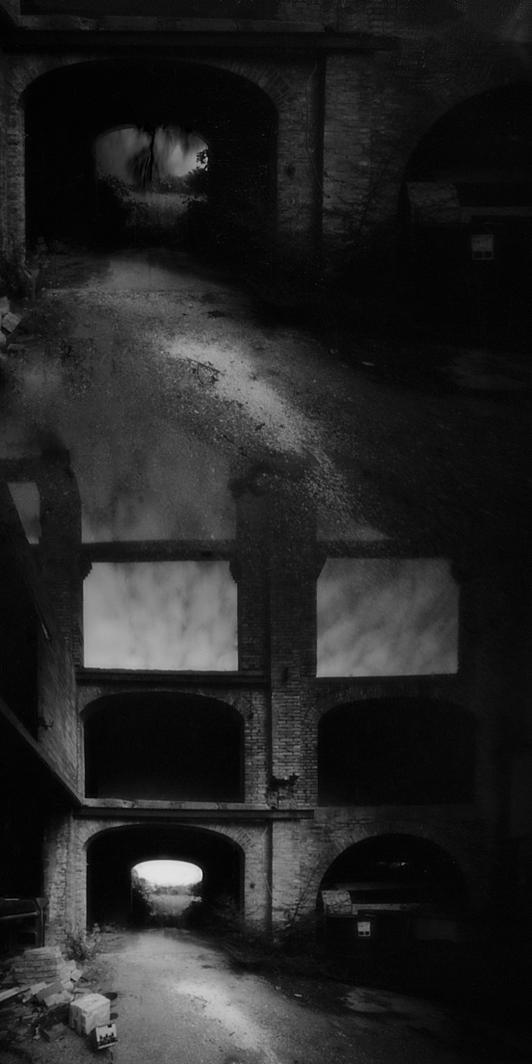 Confini13. Rassegna italiana di fotografia contemporanea Confini13. Rassegna italiana di fotografia contemporanea