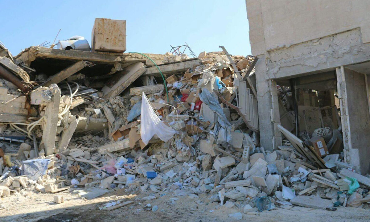 Siria, bombe su scuole e ospedali: inferno per i civili, altro che tregua – Foto, video