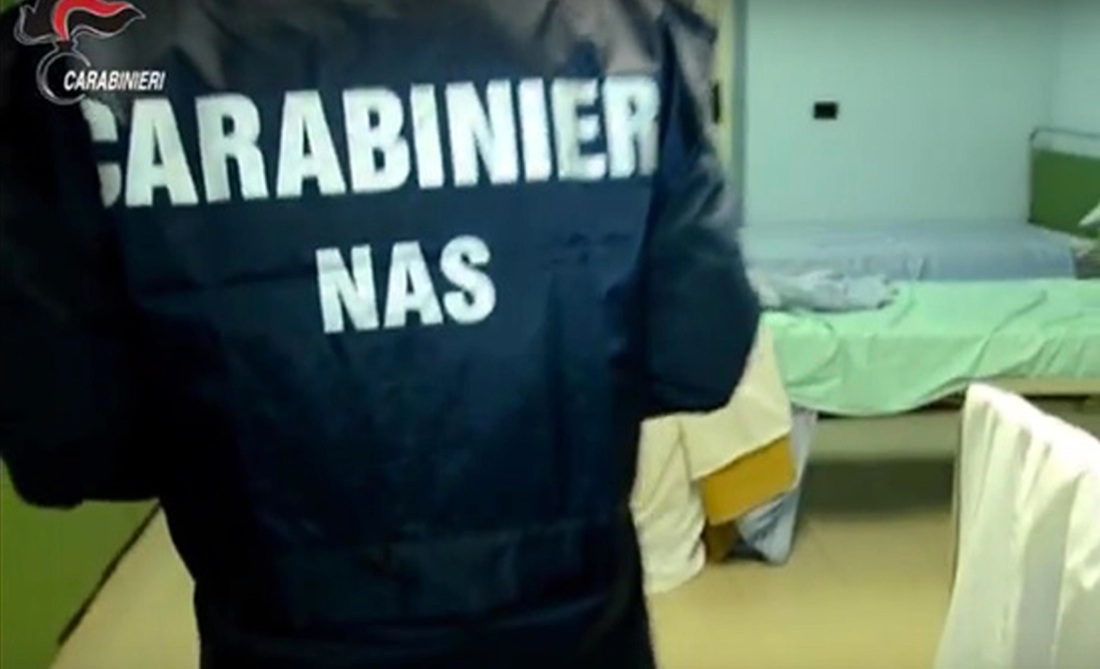 Botte e maltrattamenti ai disabili rivelate dalle telecamere – Foto Botte e maltrattamenti ai disabili rivelate dalle telecamere – Foto