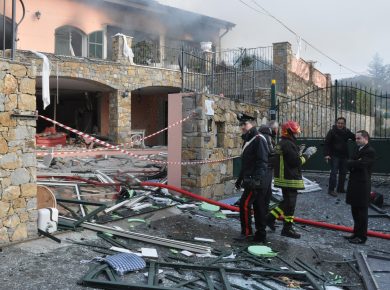 Si tinge di mistero l’esplosione nella villa di Gabriel Garko