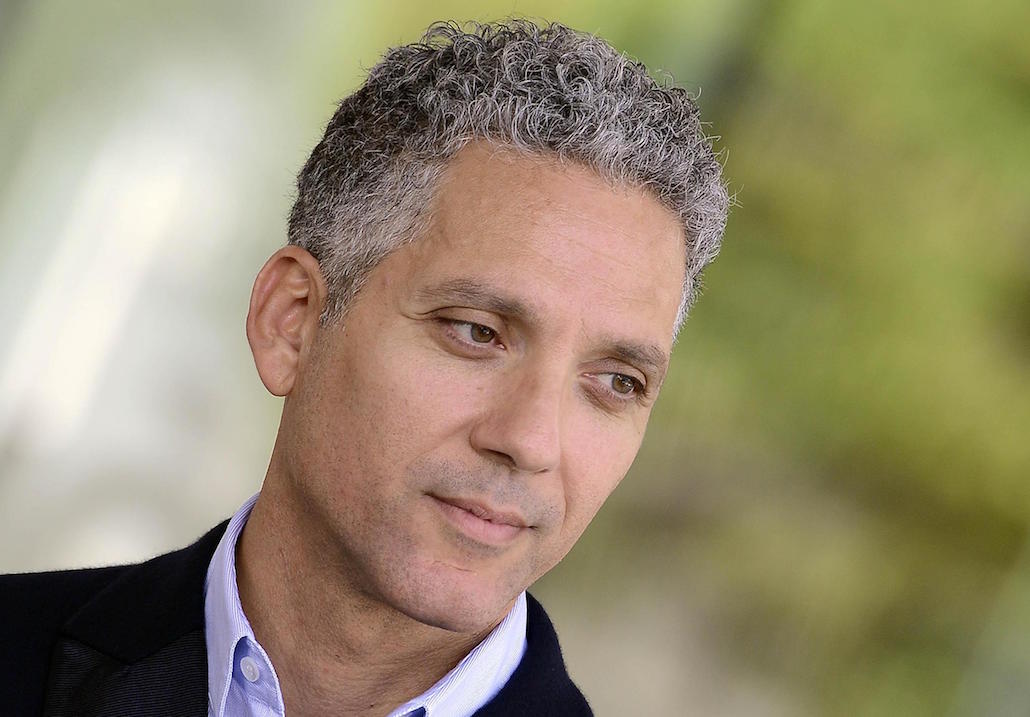 Sanremo 2016: la terza serata coi Pooh e le cover, sabato incursione di Fiorello?