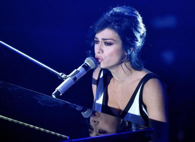 Sanremo: le pagelle della seconda serata