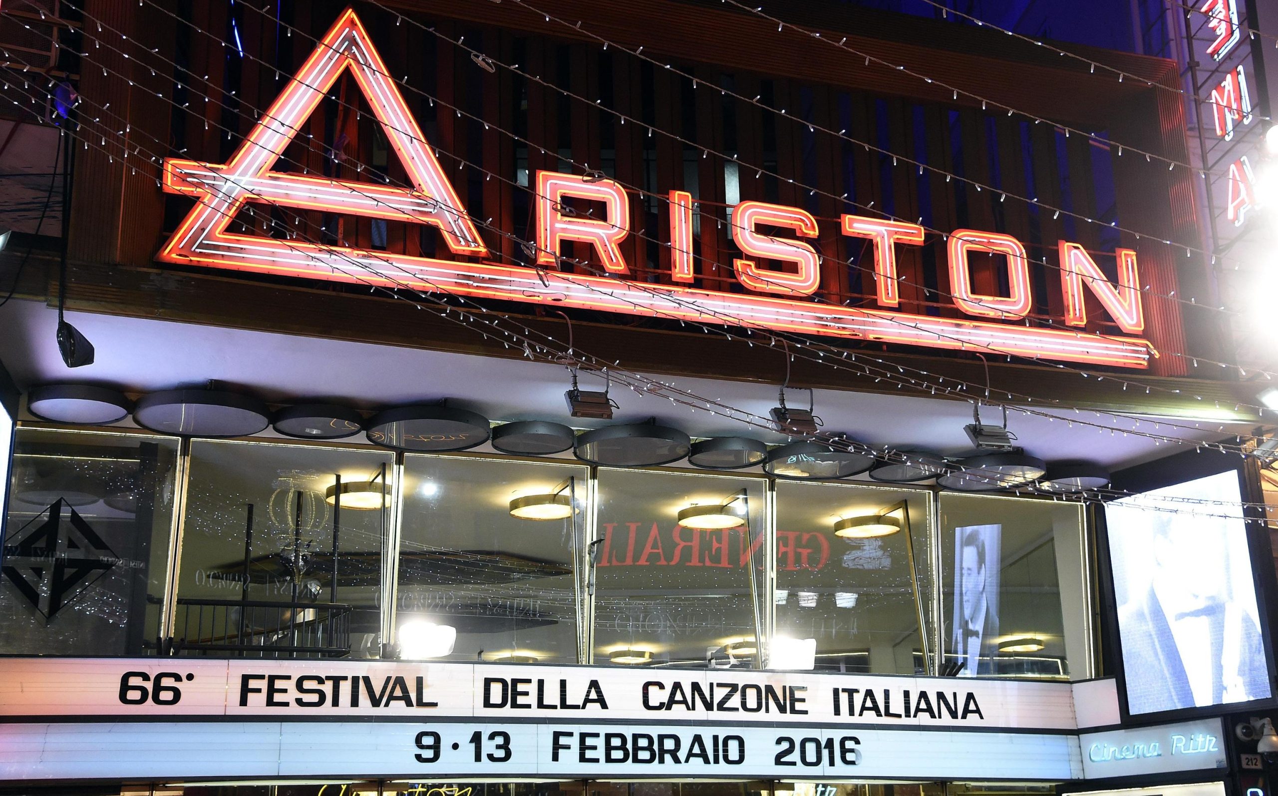 Sanremo e la musica indipendente: il parere di tre esperti