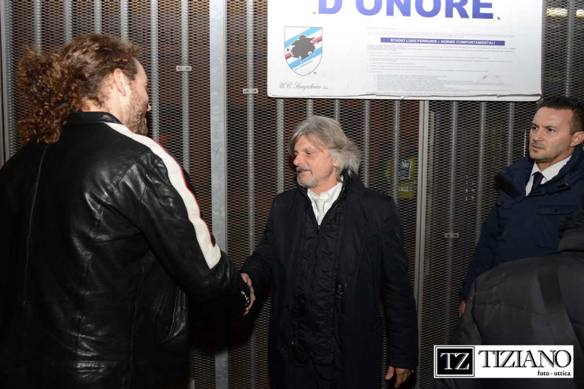 Galleria foto 'Massimo Ferrero diventa una marionetta' - foto 2