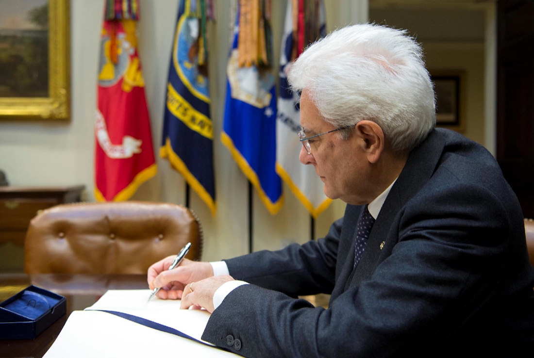 Obama a Mattarella: “Fondamentale il ruolo dell’Italia contro l’Isis” – Foto