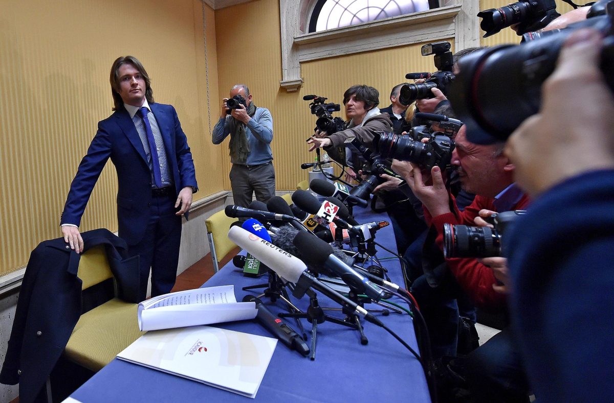 Galleria foto 'Raffaele Sollecito imprenditore: una start up per commemorare i defunti' - foto 11