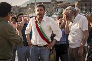 Il Sindaco pescatore: su Rai 1 il film tv con Sergio Castellitto