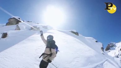 Sciatore attacca una Corda all’iPhone e registra la Discesa