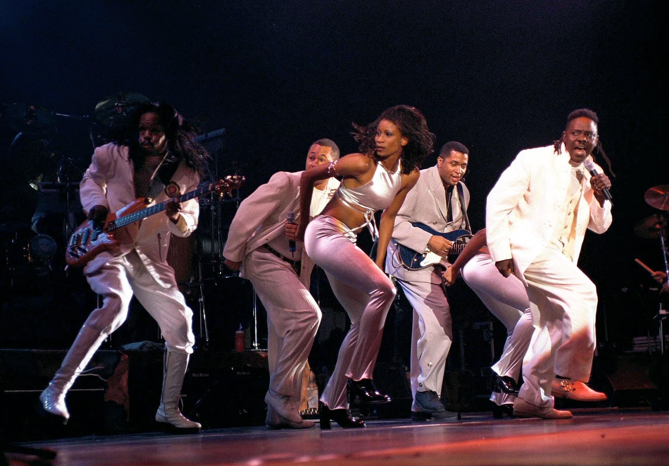 Earth Wind & Fire, omaggio a Maurice White: tre album da riscoprire nel weekend