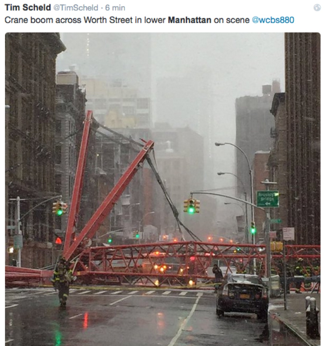 Manhattan, crolla una gru, almeno un morto – FOTO e VIDEO