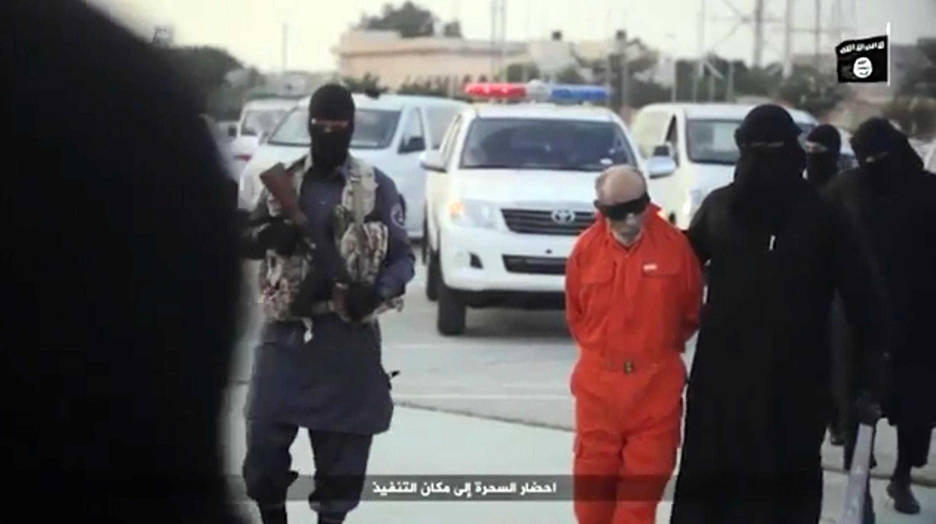 Bonus da 1000 dollari, ecco come l’Isis recluta terroristi in Libia Bonus da 1000 dollari, ecco come l’Isis recluta terroristi in Libia