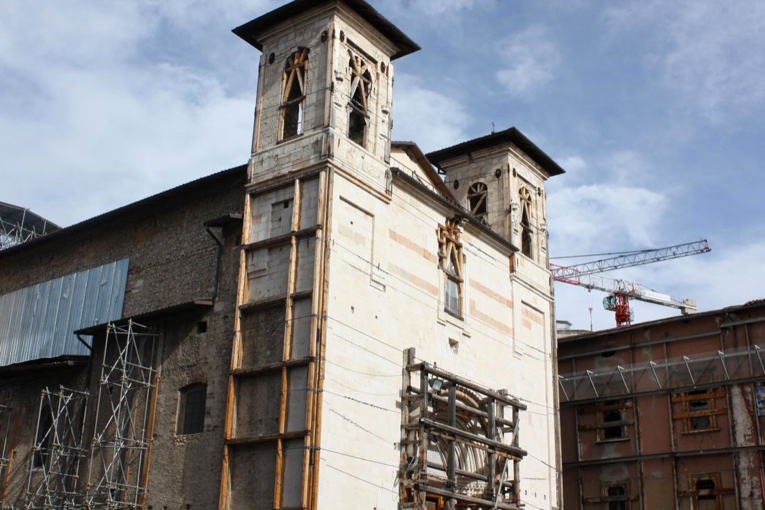 Galleria foto 'Terremoto a L’Aquila: tanta paura ma niente danni' - foto 12
