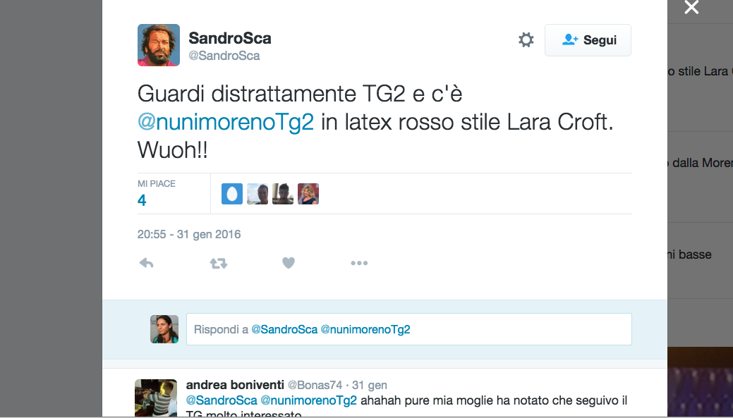 Galleria foto 'L’abito in latex della giornalista scatena l’ironia di Twitter' - foto 5