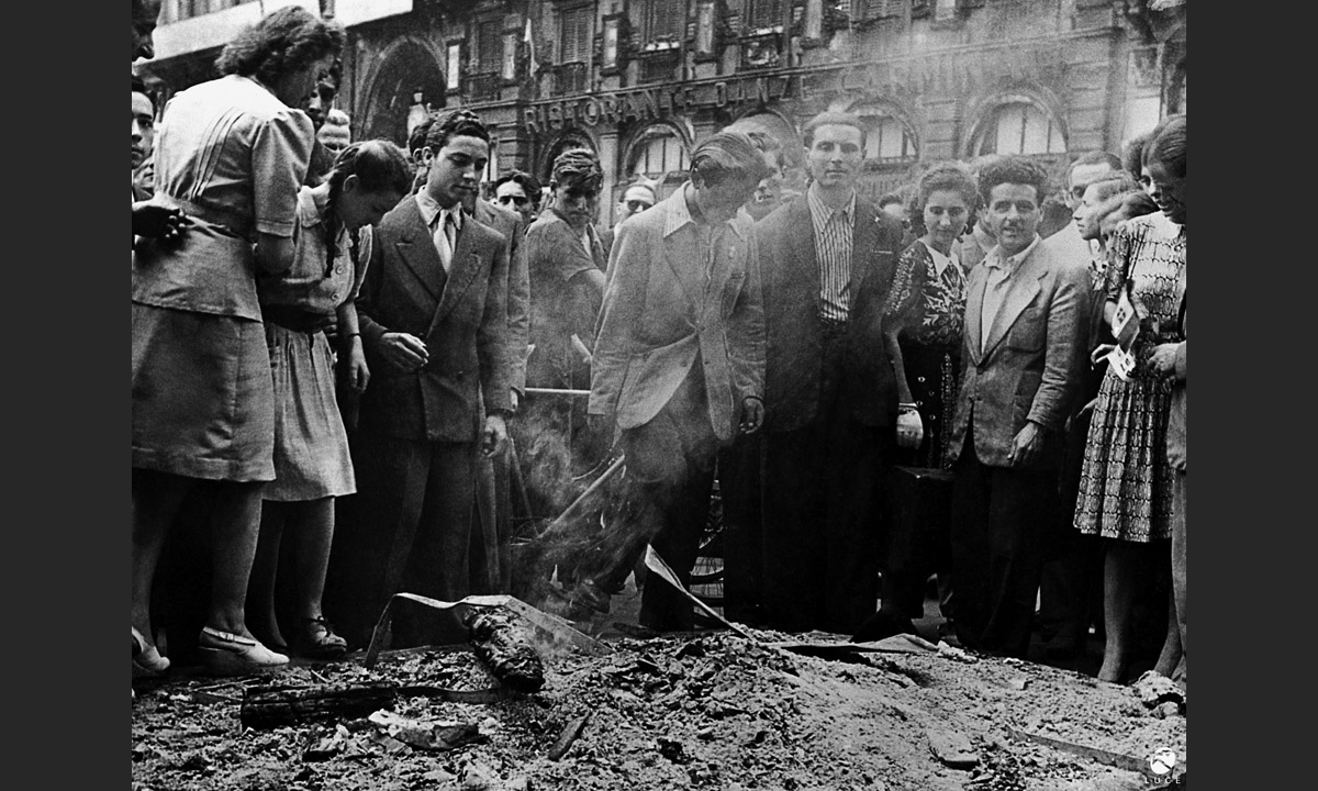 War is over! Foto della Liberazione (1943-1946)