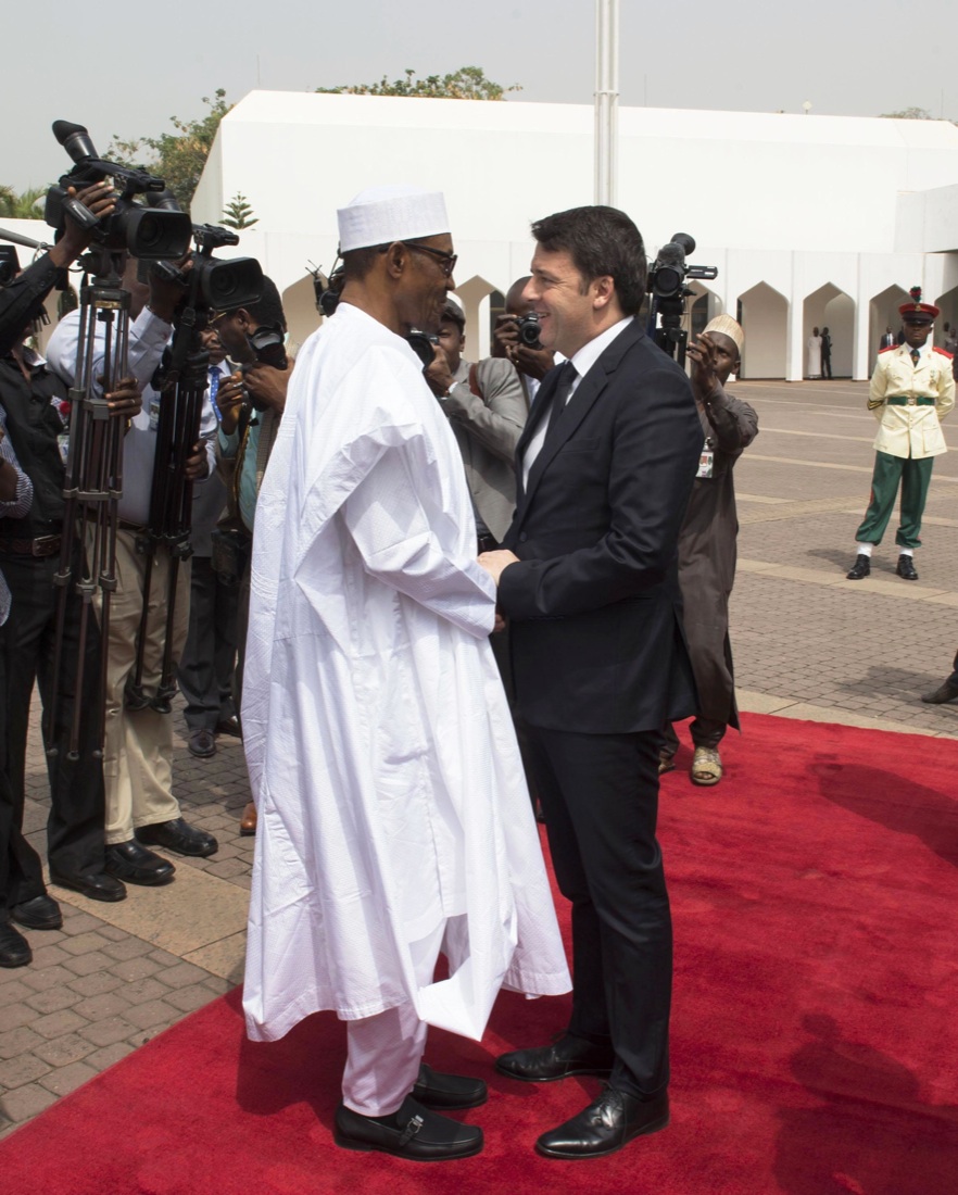 Renzi in Africa: “L’Italia deve esserci”