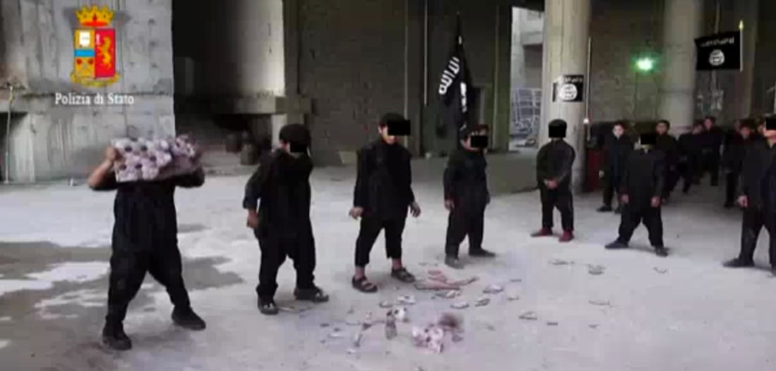 Galleria foto 'Isis, rischio di sbarchi a Lampedusa: le preoccupazioni della Francia' - foto 4