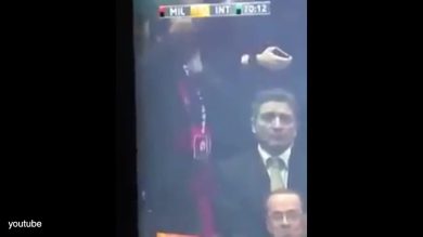Salvini esulta al rigore sbagliato da Icardi