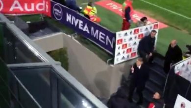 Sempre più furia Mancini: dito medio ai tifosi e lite in Tv con la Calcagno