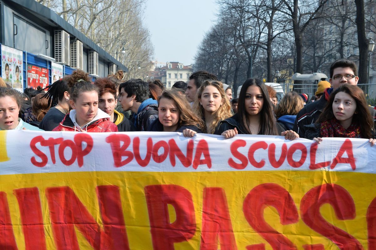 Galleria foto 'Scuola: perché le nuove assunzioni rischiano di slittare' - foto 13